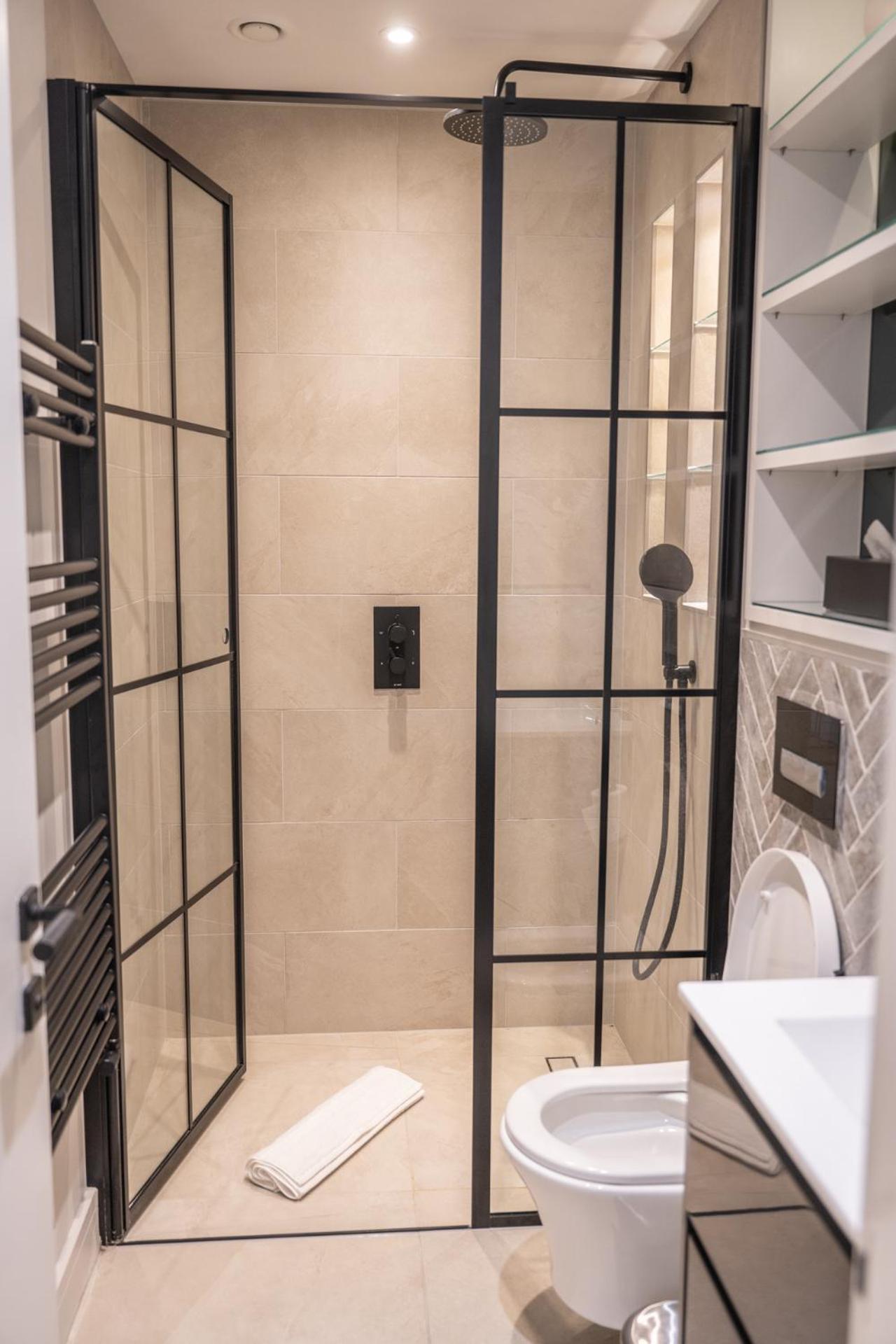 Modern, Stylish Newly Refurbished 2Nd Floor Apartment In Fitzrovia Londres Exterior foto
